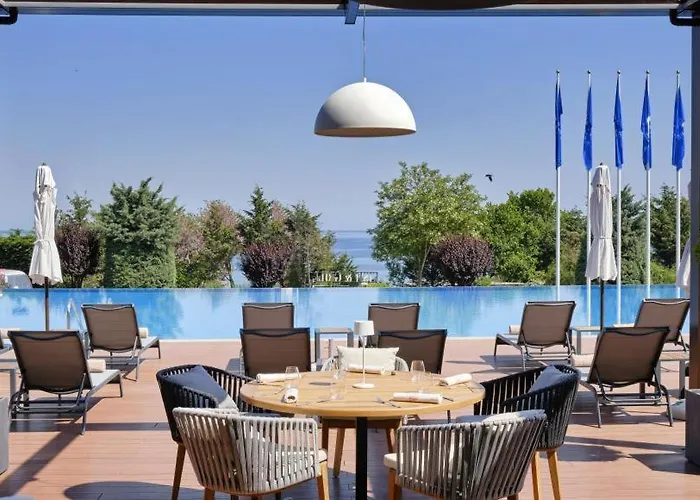 Kalianny In Santa Marina Escape From Daily Routine سوزوبول