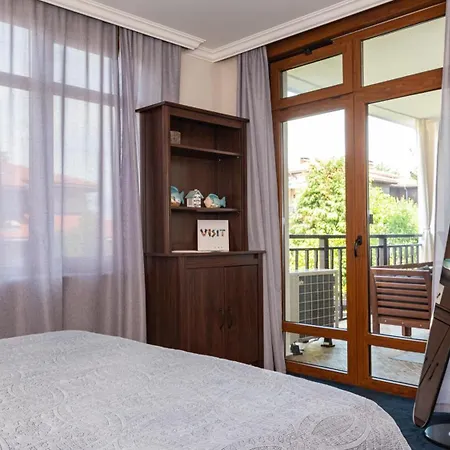 Apartment Kalianny Cozy In Santa Marina With Pool & Terrace